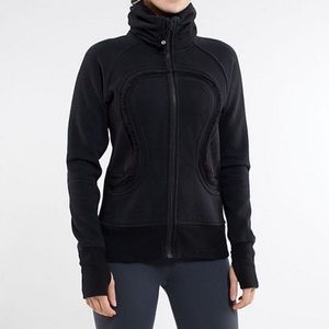 Lululemon Cuddle Up Black Fitted Jacket 4 $118!!